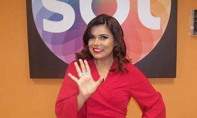 Em estreia como jurada do Ratinho, apresentadora Mara Maravilha alfineta Leão Lobo