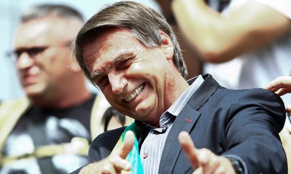 Jair Bolsonaro anuncia plano de privatização e prega união do Brasil