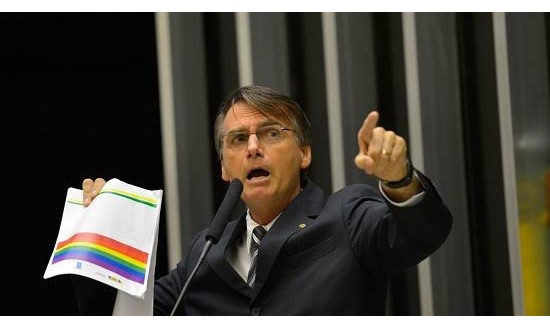 Ibope: Bolsonaro tem 59% dos votos válidos; Fernando Haddad não passa de 41%
