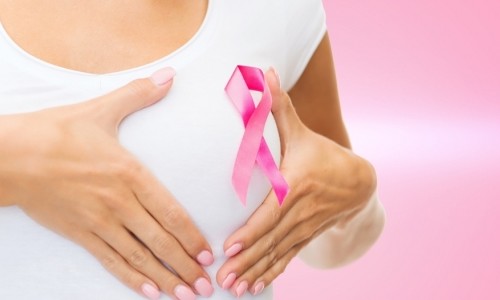 Ribeirão sedia desfile de moda com mulheres em tratamento contra câncer