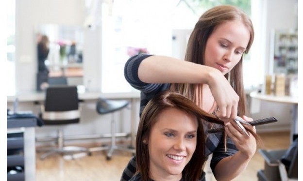 Mulheres representam 55% dos empreendedores que buscam crédito sem juros