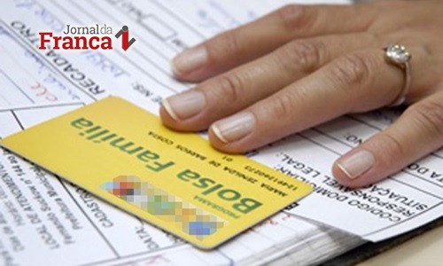 Bolsa Família de outubro começou a ser pago ontem. Veja o calendário no JF