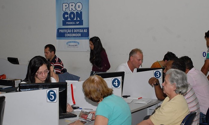 Técnicos do Procon/Franca participam de curso para atendimento