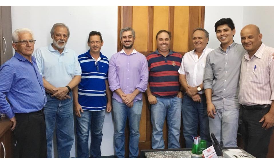Prefeito desmente boataria política sobre asfalto em bairro de Pedregulho