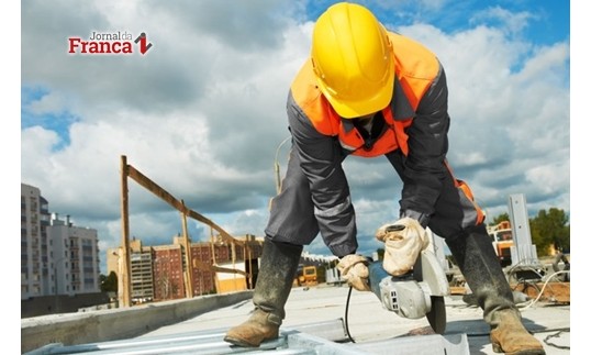 Construção Civil também segue “onda” da indústria de sapatos e elimina empregos