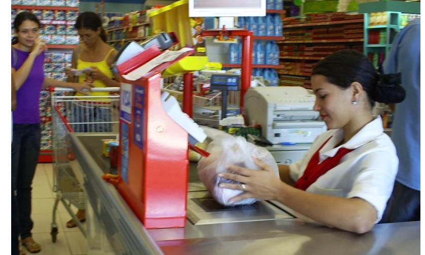 Supermercados têm melhor geração de empregos no mês de agosto em três anos