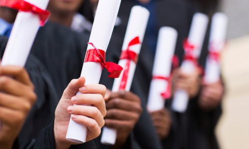 MEC muda regras para expedição de diplomas de graduação no país
