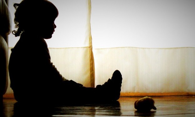Sintomas de depressão na infância e adolescência podem confundir pais