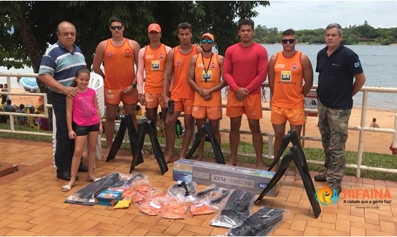 Rifaina recebe novos kits de equipamentos para ações de salvamentos na Praia