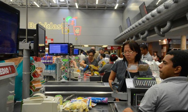 Inflação para famílias com renda mais baixa sobe de 0,2% para 0,53%
