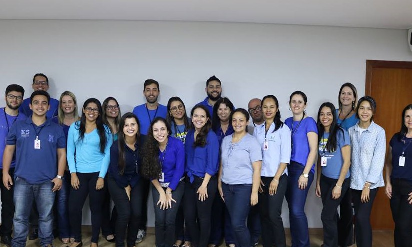 Equipe da Feapaes de São Paulo incentiva adesão à campanha Novembro Azul