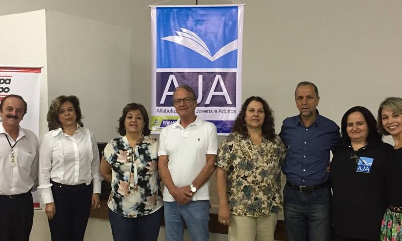 Produzido por professoras do AJA, livro Marias… é lançado nesta 5ª, 08/11