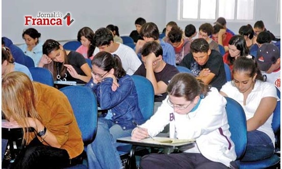 Veja Edital de Abertura do Processo Seletivo para os Cursinhos Populares
