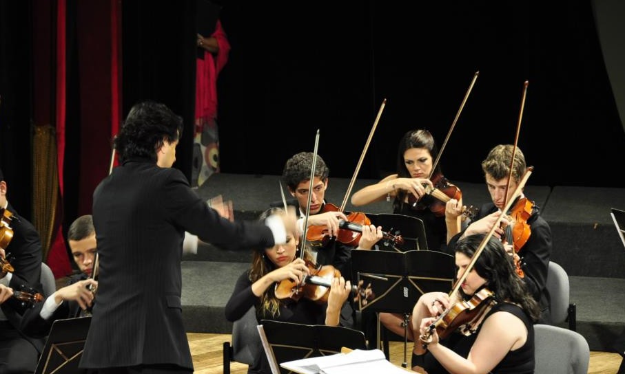 Orquestra Sinfônica homenageará Clara Nunes no aniversário da cidade