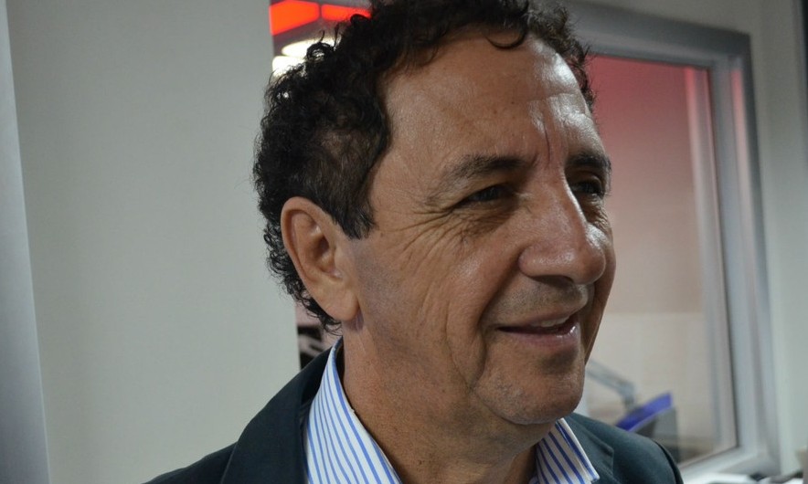 Prefeito tem nova derrota na Câmara; vereadores adiam voto ao orçamento