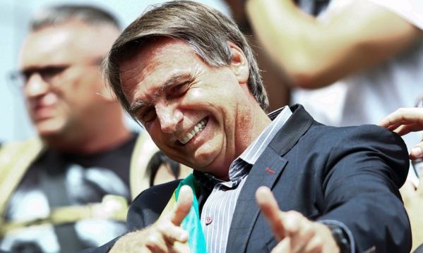 Bolsonaro estará hoje em Brasília pela primeira vez depois de vencer eleição