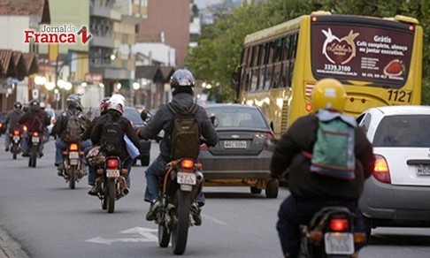 PDT questiona no STF legislação municipal sobre trabalho de mototaxistas
