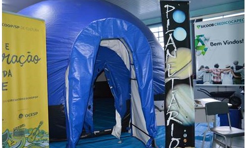 Planetário móvel chega a escolas municipais através do SICOOB Credicocapec