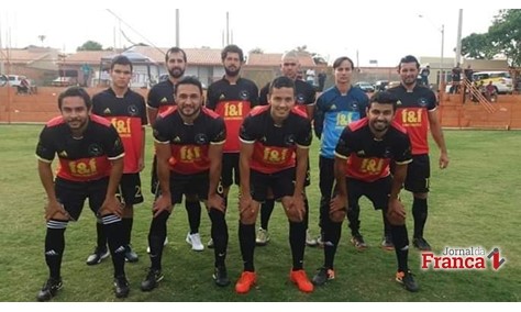 Rifaina faz hoje à tarde as decisões do 3º Campeonato de Futebol Society