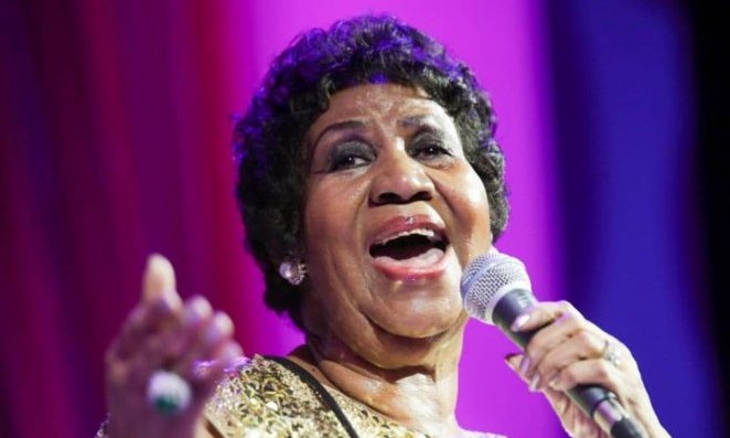 3 meses após morte de Aretha Franklin, sua mansão é vendida por R$ 1,15 milhão
