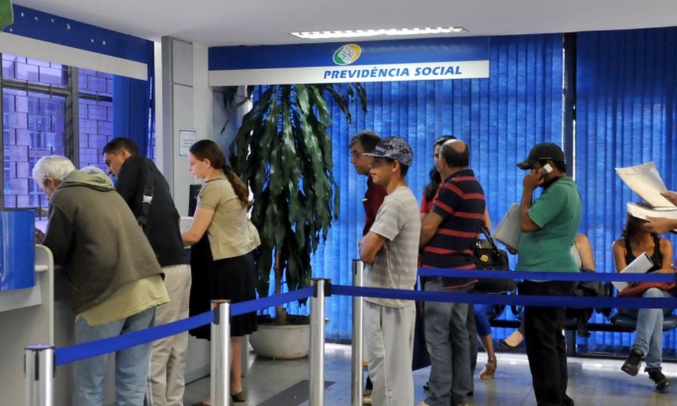 Novo cálculo para aposentadoria muda a partir de segunda-feira, 31