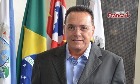 Carlinhos da Saúde cobra CPFL Paulista sobre falta de luz em Rifaina