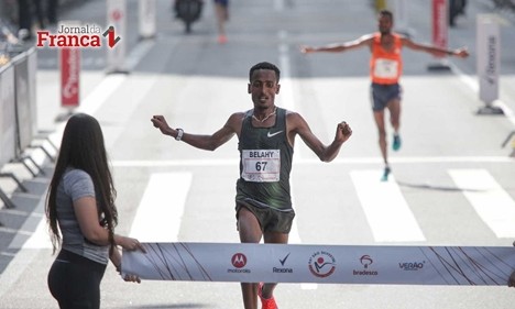 Etíope desbanca bi na São Silvestre; jovem queniana também vence em SP