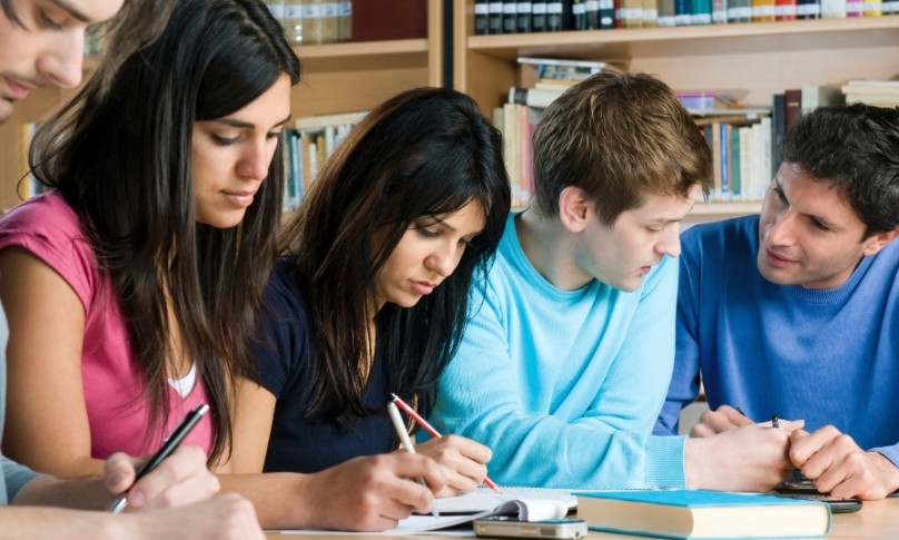 Final da progressão continuada nas escolas recebe parecer favorável