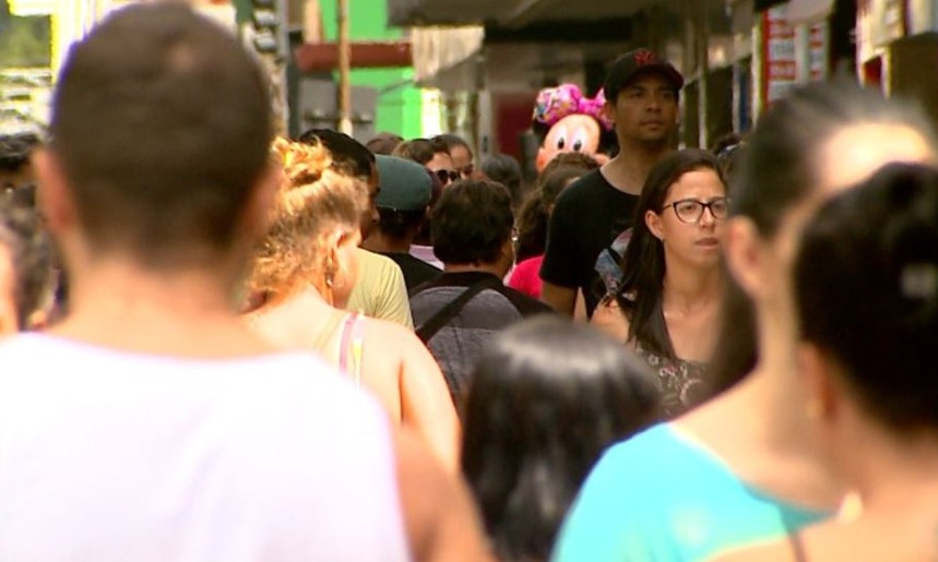 O que abre e o que fecha no feriado de Ano Novo em Franca e Ribeirão