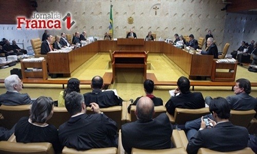 STF marca julgamento de 2ª instância, homofobia e drogas para 2019