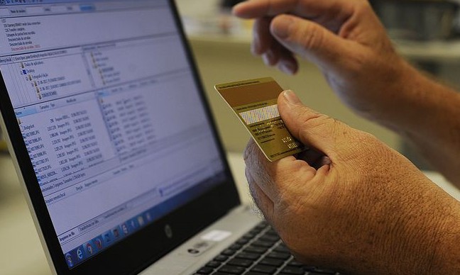 Compras pela internet: dicas para não ter surpresas ou prejuízo
