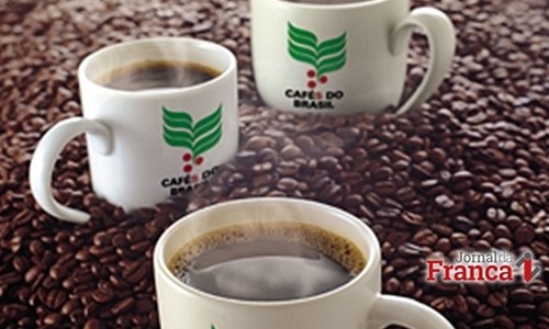 Saca de café tipo 4/5 fecha em alta na última semana do ano em Franca, a R$ 425