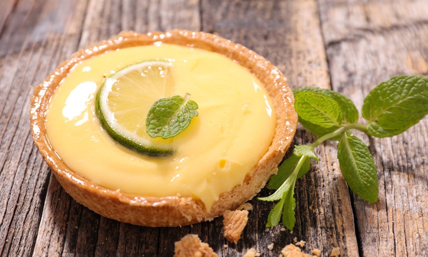 De dieta? Que tal aprender uma deliciosa receita de torta de limão saudável?