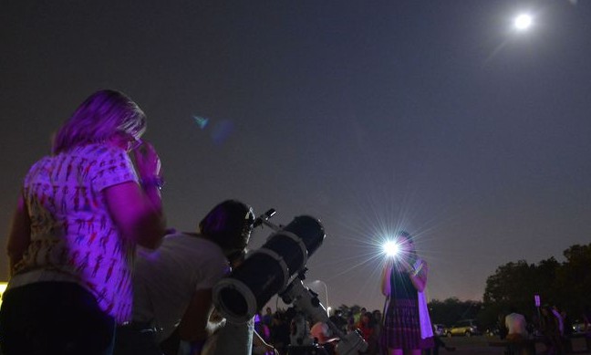 Eclipse total lunar poderá ser visto na madrugada desta 2ª feira, 21 de janeiro