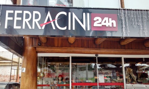 Ferracini 24H inaugura sua primeira flagship store no RibeirãoShopping