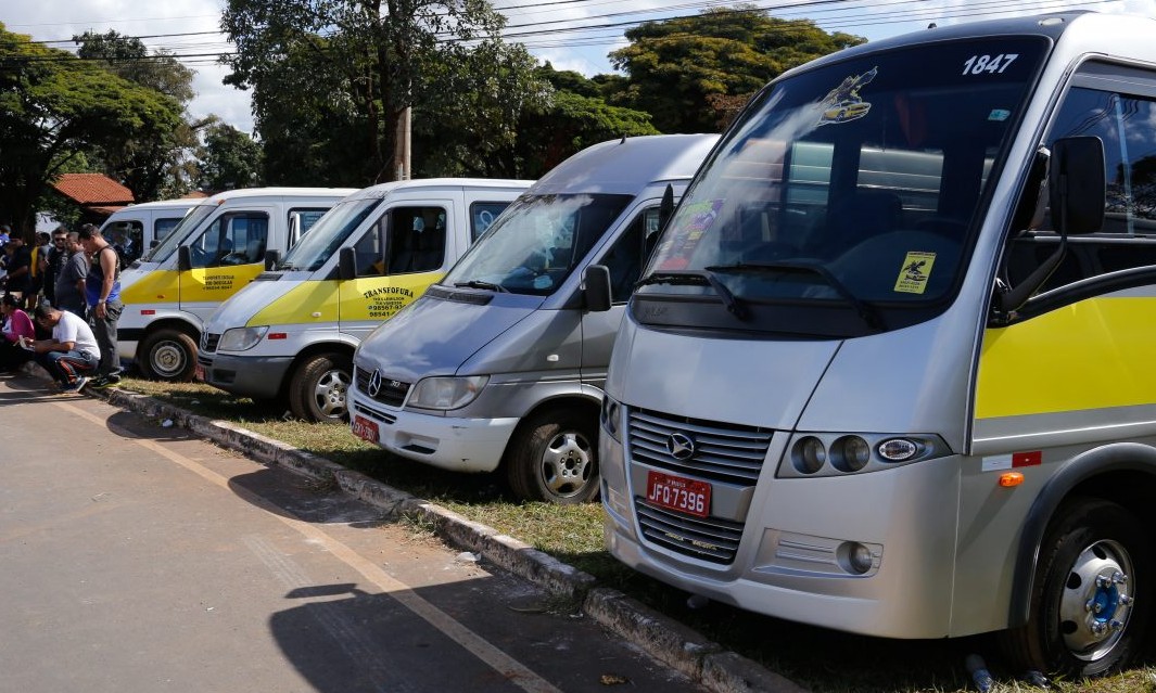 Aulas estão para voltar e transporte dos alunos exige cuidados essenciais