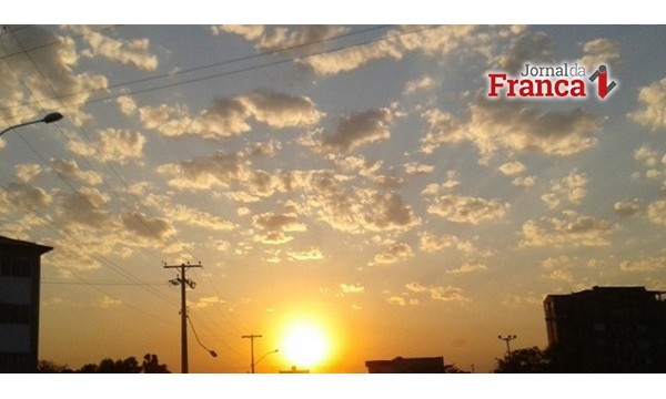 Quinta-feira, 03 de janeiro terá tempo quente em Franca com até 32 graus