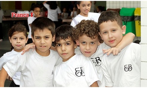 Transferência nas escolas da rede estadual devem ser pedidas até sexta-feira