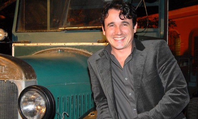 Após uma semana de sofrer acidente de carro, ator Caio Junqueira morre no Rio
