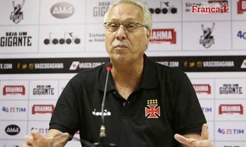 Após terminar com jejum de vitórias, Vasco foca em duelo contra o Franca