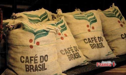 Brasil exporta recordes de café e algodão em dezembro