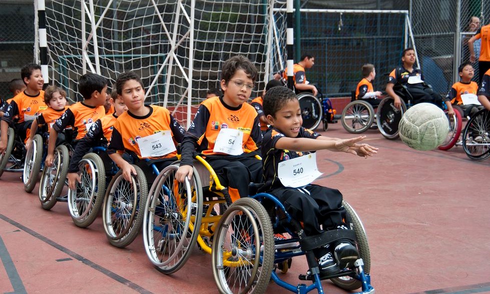 Cresce número de alunos com necessidades especiais nas escolas