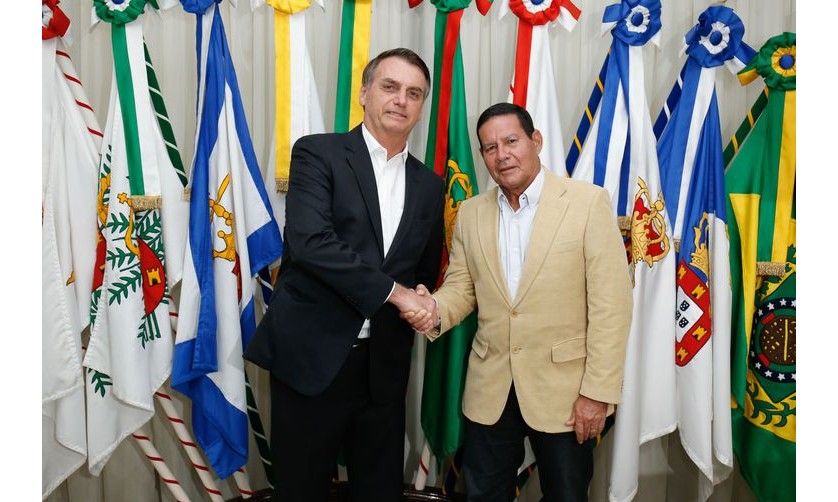 Em Davos, Bolsonaro diz que vai buscar maiores investimentos para Brasil