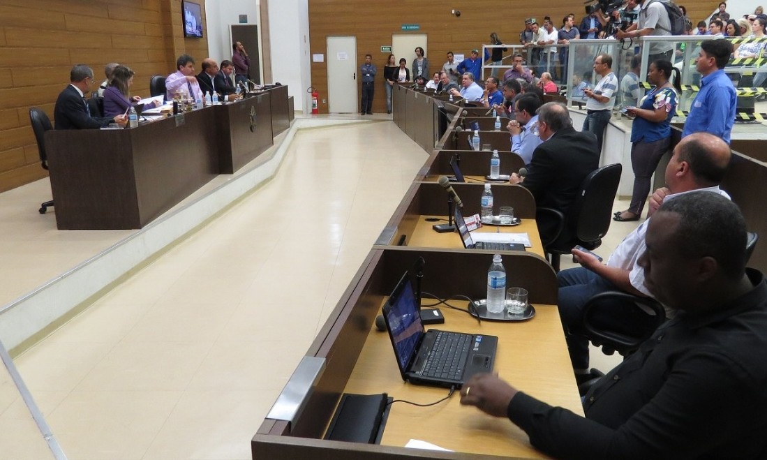 Para apoiar o prefeito,
vereadores de Franca
testam todos os limites