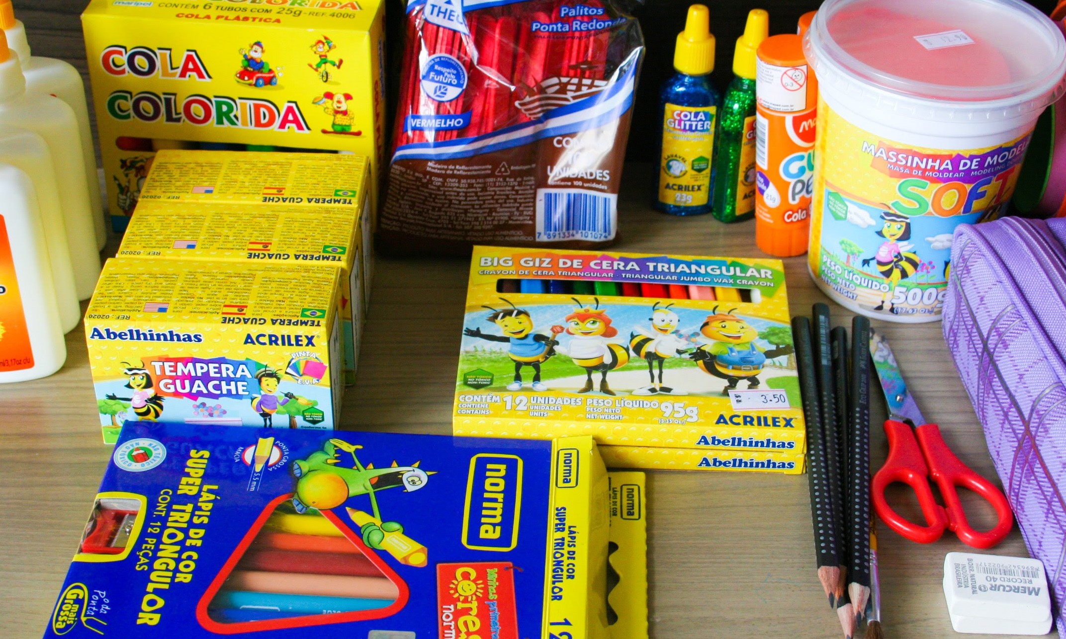 Prefeitura de Franca inicia distribuição de mais de 23 mil kits escolares