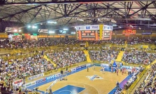 McDonald´s faz ação especial durante o Jogo das Estrelas do NBB em Franca