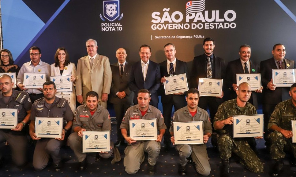 Policial Nota 10 certifica policiais militares, civis e científicos de São Paulo