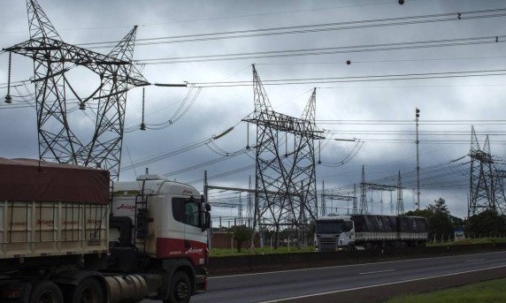 Escassez de chuvas leva governo a acionar termelétricas mais caras