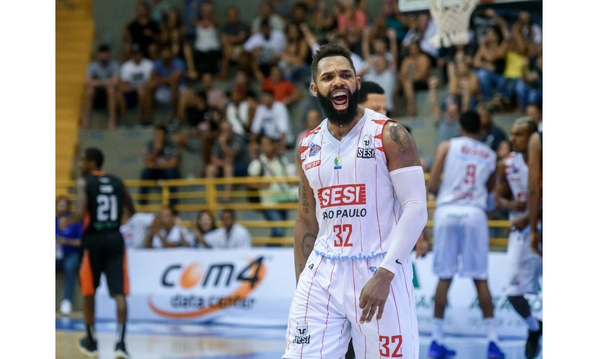Lucas Dias e David Jackson estão entre os favoritos a MVP do nacional masculino