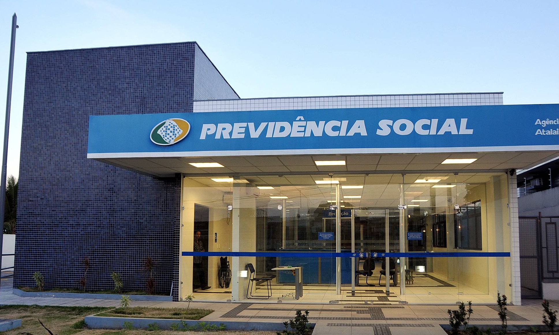 Concurso do INSS está autorizado com 17 mil vagas, diz superintendente